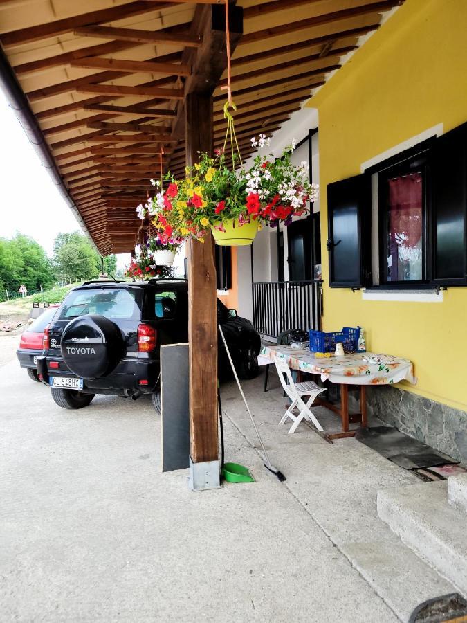 Casa Vacanze Mombarcaro Esterno foto