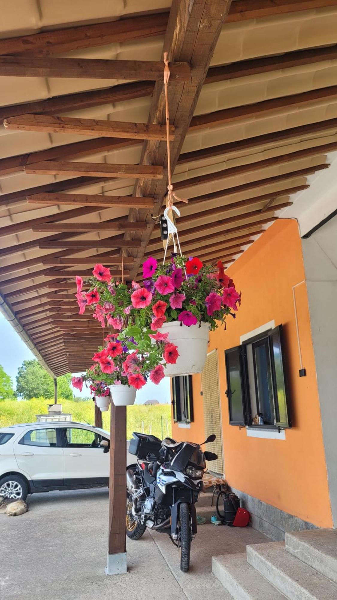 Casa Vacanze Mombarcaro Esterno foto